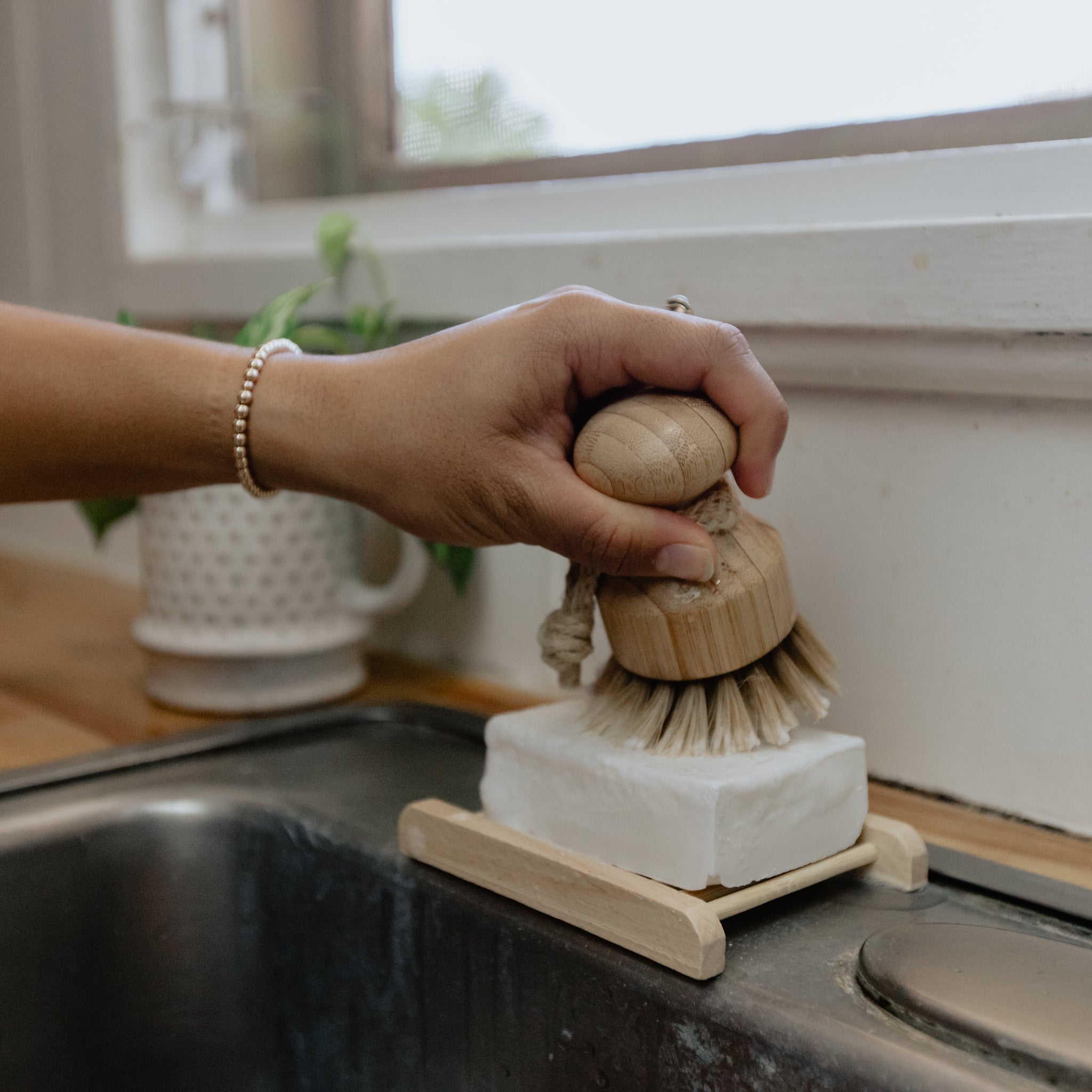 Pot Scrubber