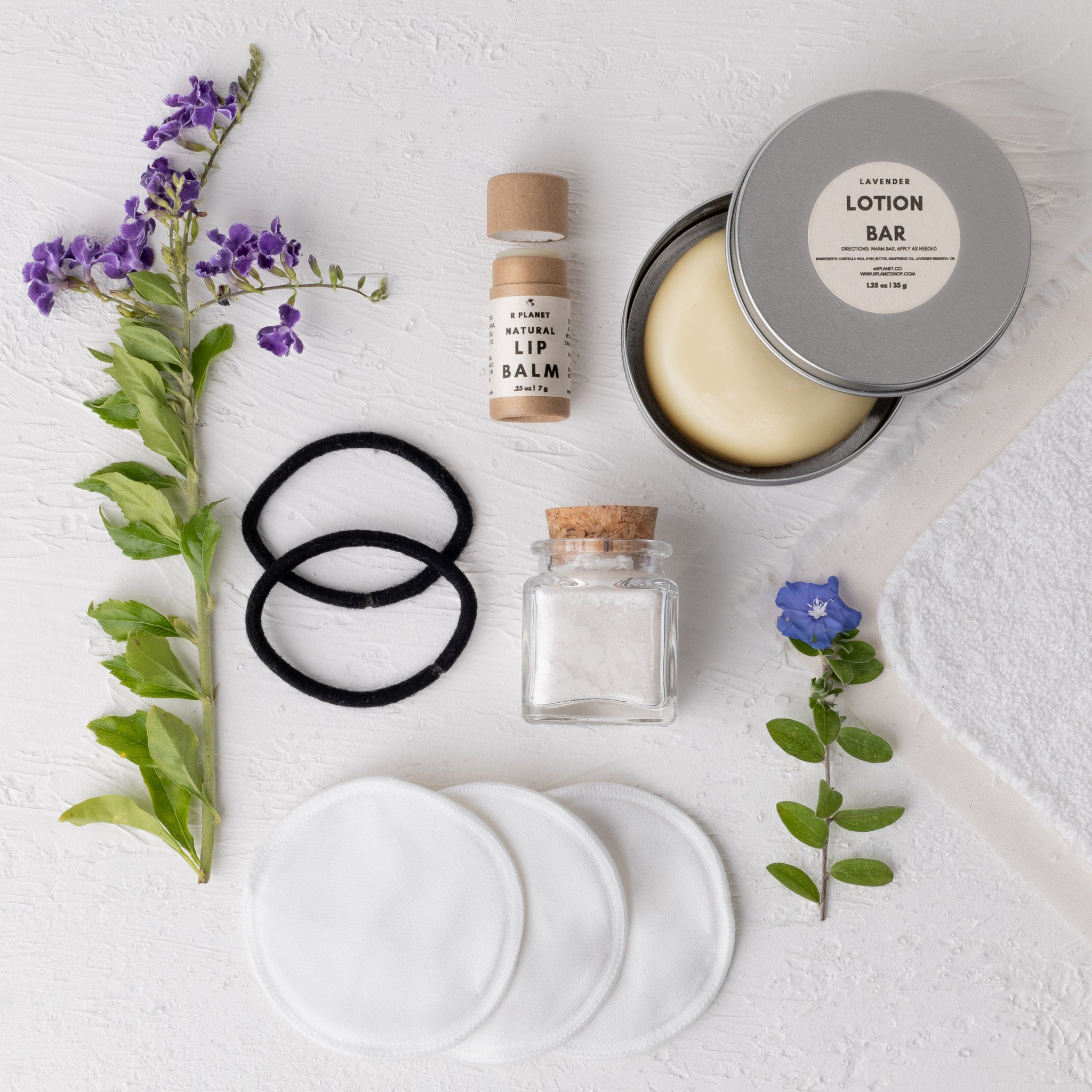Self-care that's good for you and the planet! Made from 100% natural, vegan ingredients to detoxify, moisturize, and boost your skin. Shipped with plastic free shipping materials. Shop now at rplanetshop.com.